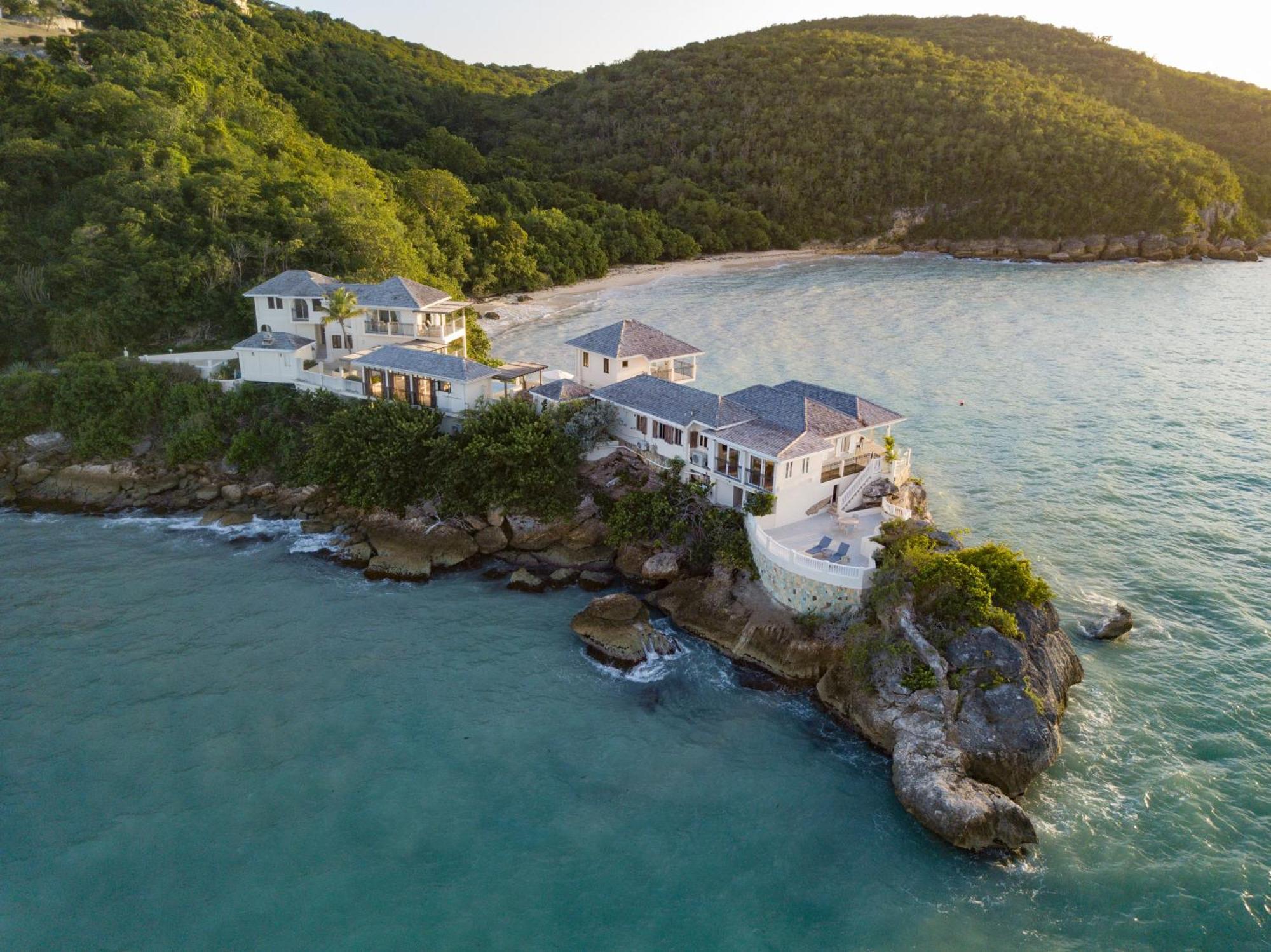 Blue Waters Resort And Spa St. John's Luaran gambar